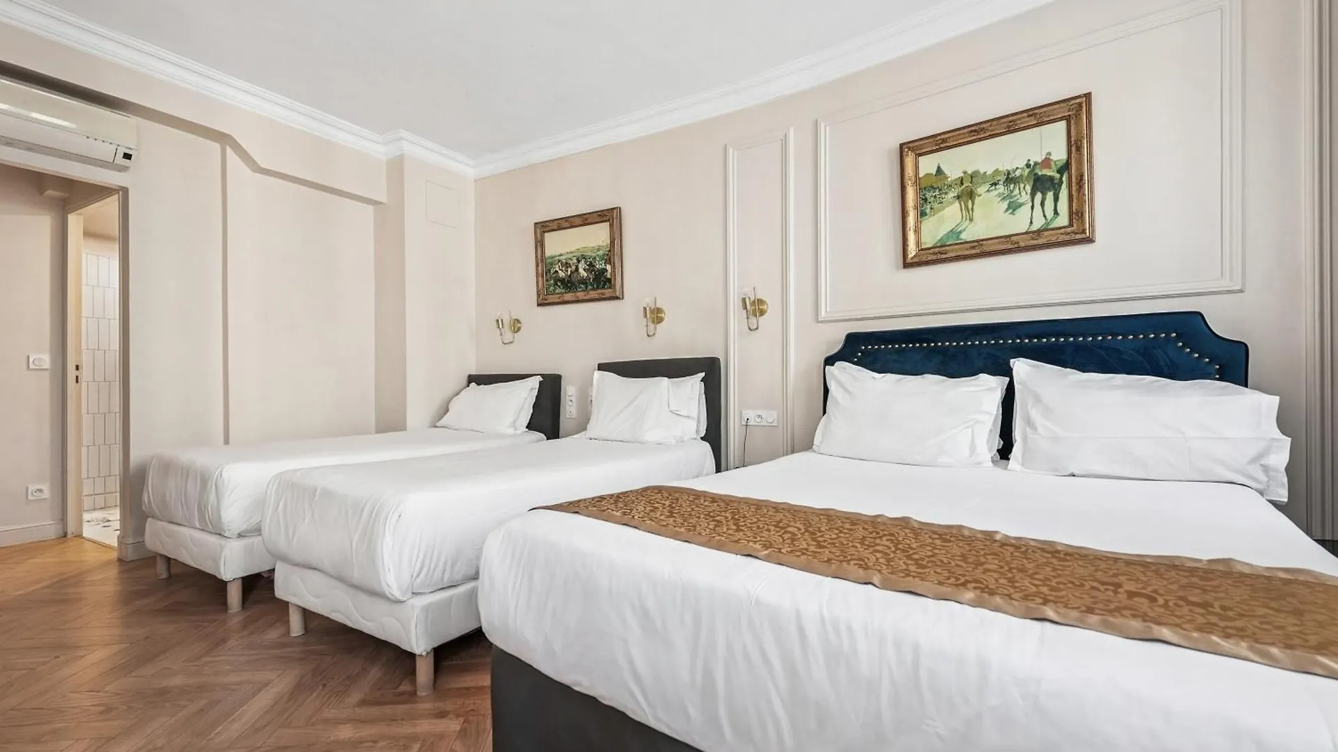 Le Clery Hotel 4*